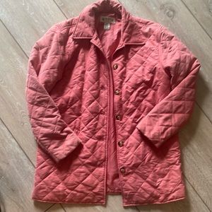Orvis women’s quilted coat. Great color,  style. Femme barn jacket. Spring, fall